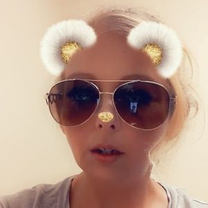 Meet your Posher, Edi